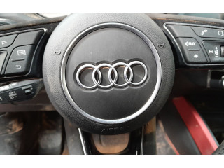 Подушка безопасности водителя    Audi Q2 -