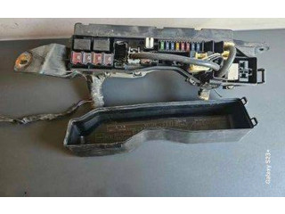 Блок предохранителей  4875ya1   Toyota Corolla Verso E121    