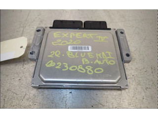 Блок управления двигателя 1638426580 Peugeot Expert