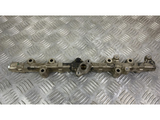 Топливная рампа Infiniti QX80 5.6 для двигателя VK56VD