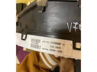 Панель приборов 9459821, 9499668   Volvo V70       