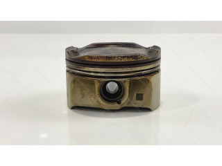 Píst 11258607933 BMW X5M F85 S63R