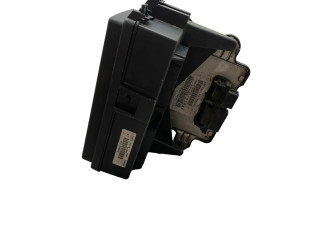 Блок предохранителей 04692217AA Jeep Grand Cherokee (WK)