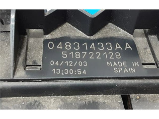 Блок предохранителей  04831433AA, 04831433AA   Jeep Grand Cherokee (WJ)    