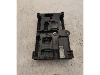 Pojistková skříňka 8734162 BMW 4 G22 G23 G24 G26 2020