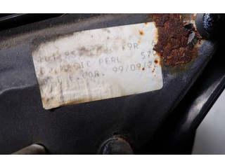 Зеркало электрическое Skoda Octavia Mk1 (1U) 1996 - 2004 года