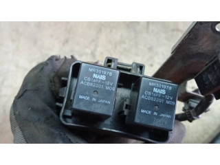 Pojistková skříňka PR06500000, MR301978 Mitsubishi L200 2007