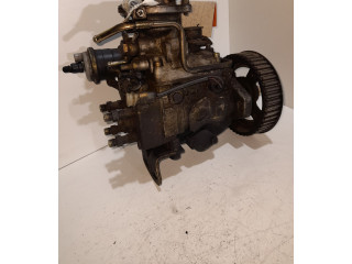 Топливный насос MD167348, 1047408181 Mitsubishi L200