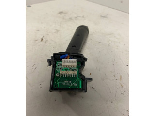 Ручка стеклоочистителей 30768101, J5W37D   Volvo V70