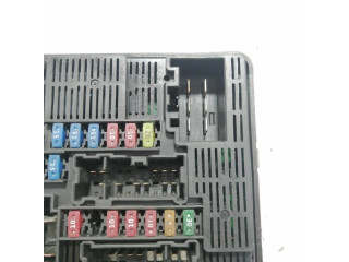 Pojistková skříňka 284B75RF0A Nissan Micra 2018