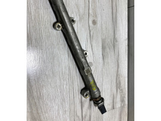 Топливная рампа 04C133320G Audi Q2 -