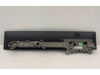 Pojistková skříňka Экран/ дисплей / маленький экран 5A2AD61   BMW 4 G22 G23 G24 G26 2022