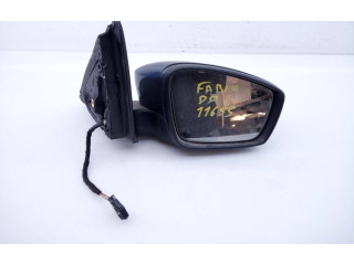 Зеркало электрическое Skoda Fabia Mk3 (NJ) 2015 - 2021 года