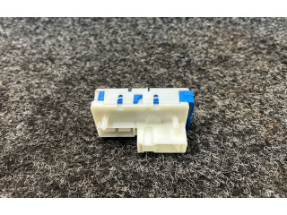 Блок предохранителей 8795477, 61358795477   BMW X3 G01    