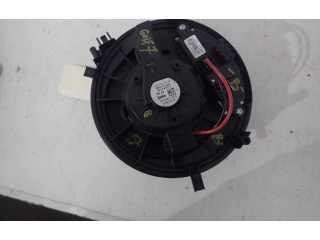 Вентилятор печки 5Q1819021J Volkswagen Golf VII