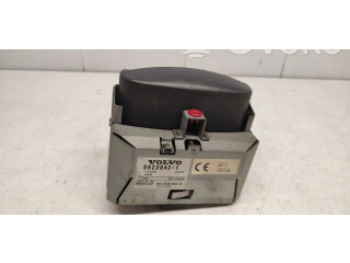 Дисплей 86220421, Y5150160A Volvo V70