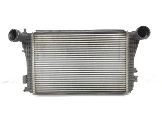 Интеркулер  1K0145803T, 1K0145803S   Volkswagen Golf Plus 
