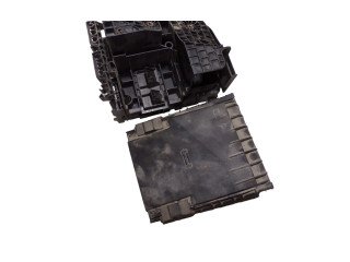 Pojistková skříňka 1K0937540A, 1K0937132F Volkswagen Caddy 2008