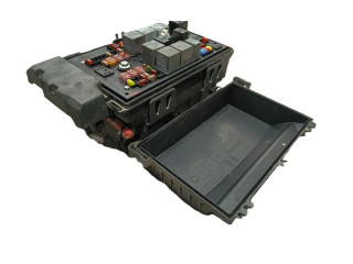 Pojistková skříňka Řídící jednotka BSM 13318784, 1110034ab Opel Astra H 2011