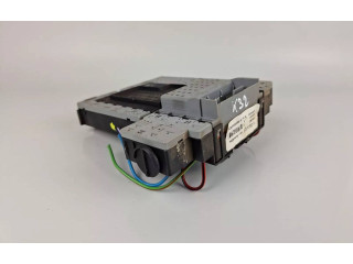 Блок предохранителей 9494594, 9494997 Volvo S80