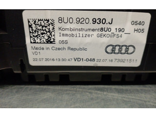 Панель приборов 8U0920930J, A2C53364033 Audi Q3 8U