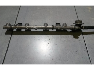 Магистральная трубка топлива    Toyota  Yaris  1999 - 2003 года