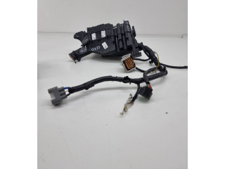 Блок предохранителей 91212J7920 KIA Ceed