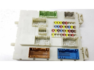 Блок предохранителей 2506087, JV6T14A073EC   Ford Focus    