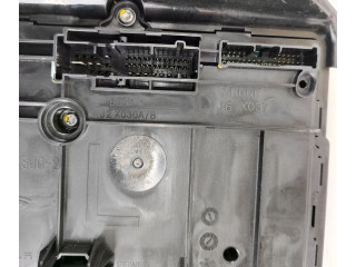 Блок комфорта 156745500C, 149785000D Tesla Model 3