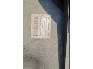 Вентилятор радиатора     30741144    Volvo V70 