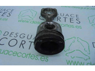  Поршень    Ford Focus  