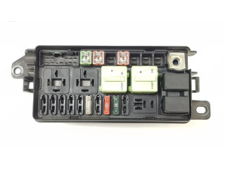 Блок предохранителей 9240945, 61149240945 Mini Cooper Countryman R60