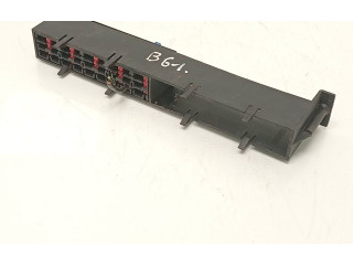 Блок предохранителей 9015450119    Volkswagen Crafter  CEBB 