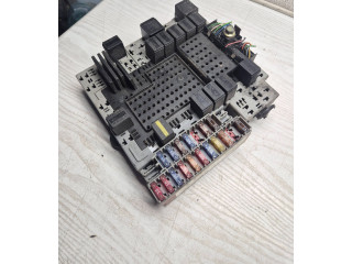 Блок предохранителей 08696098, 03W274   Volvo V70    