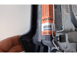 Подушка безопасности водителя 8626845 Volvo V70