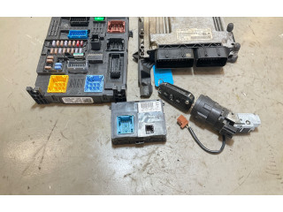 Комплект блоков управления 9818703480, 9832694380   Peugeot Partner III