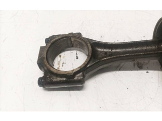 Píst Volkswagen PASSAT B5.5