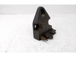 Замок багажника     Renault Trafic II (X83) 2002 - 2014 года