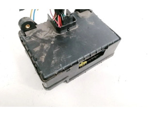 Блок предохранителей  8220108154, 82201-08154   SsangYong Rexton    