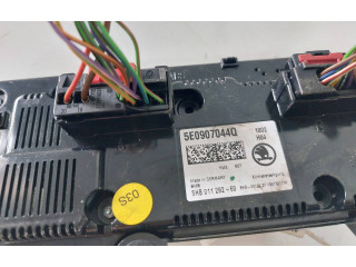 Блок управления климат-контролем 5E0907044Q, 5HB01128260 Skoda Octavia Mk3 (5E)