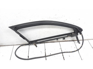 Передняя рамка дверного стекла