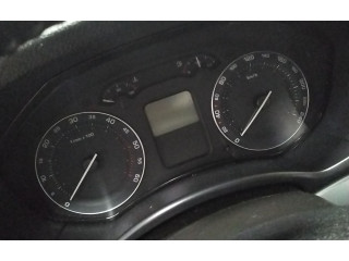 Панель приборов 1Z0920812BKD0 Skoda Octavia Mk2 (1Z)