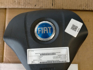Подушка безопасности водителя 735410446 Fiat Grande Punto