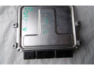 Блок управления двигателя 237102806R   Dacia Duster