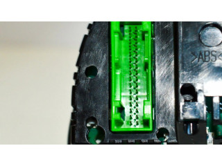 Панель приборов 8E0920931L, 270605 Audi A4 S4 B7 8E 8H