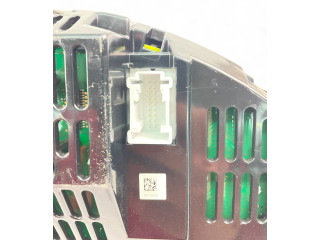 Přístrojová deska Mercedes-Benz E C207 W207 2011 A2129004904