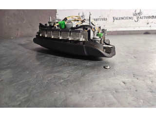 Подушка безопасности водителя 30658933, 53290136   Volvo V70