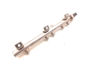 Топливная рампа 7537319   BMW 3 E90 E91   для двигателя N43B20A