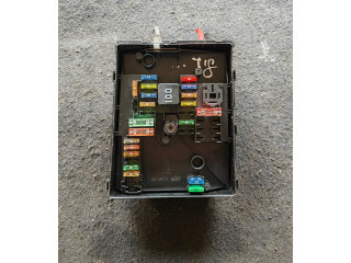 Pojistková skříňka 1K0937820D Volkswagen Tiguan 2011