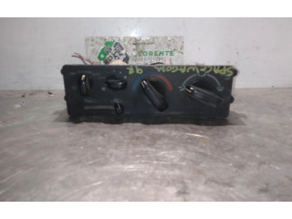 Блок управления климат-контролем    Mitsubishi Space Wagon